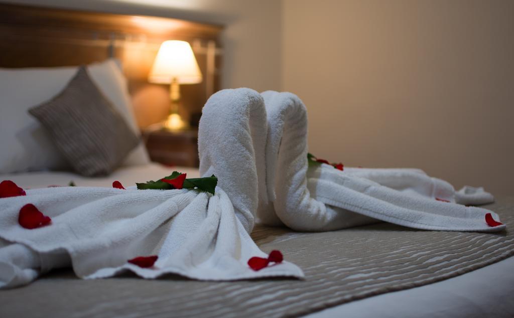El Oumnia Puerto & Spa Ταγγέρη Εξωτερικό φωτογραφία