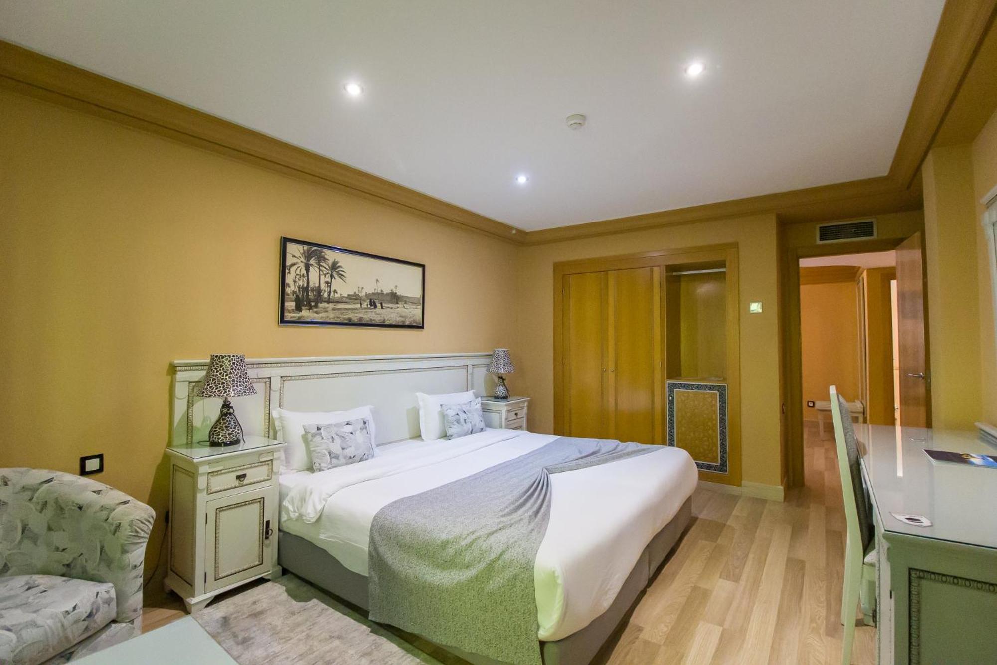 El Oumnia Puerto & Spa Ταγγέρη Εξωτερικό φωτογραφία